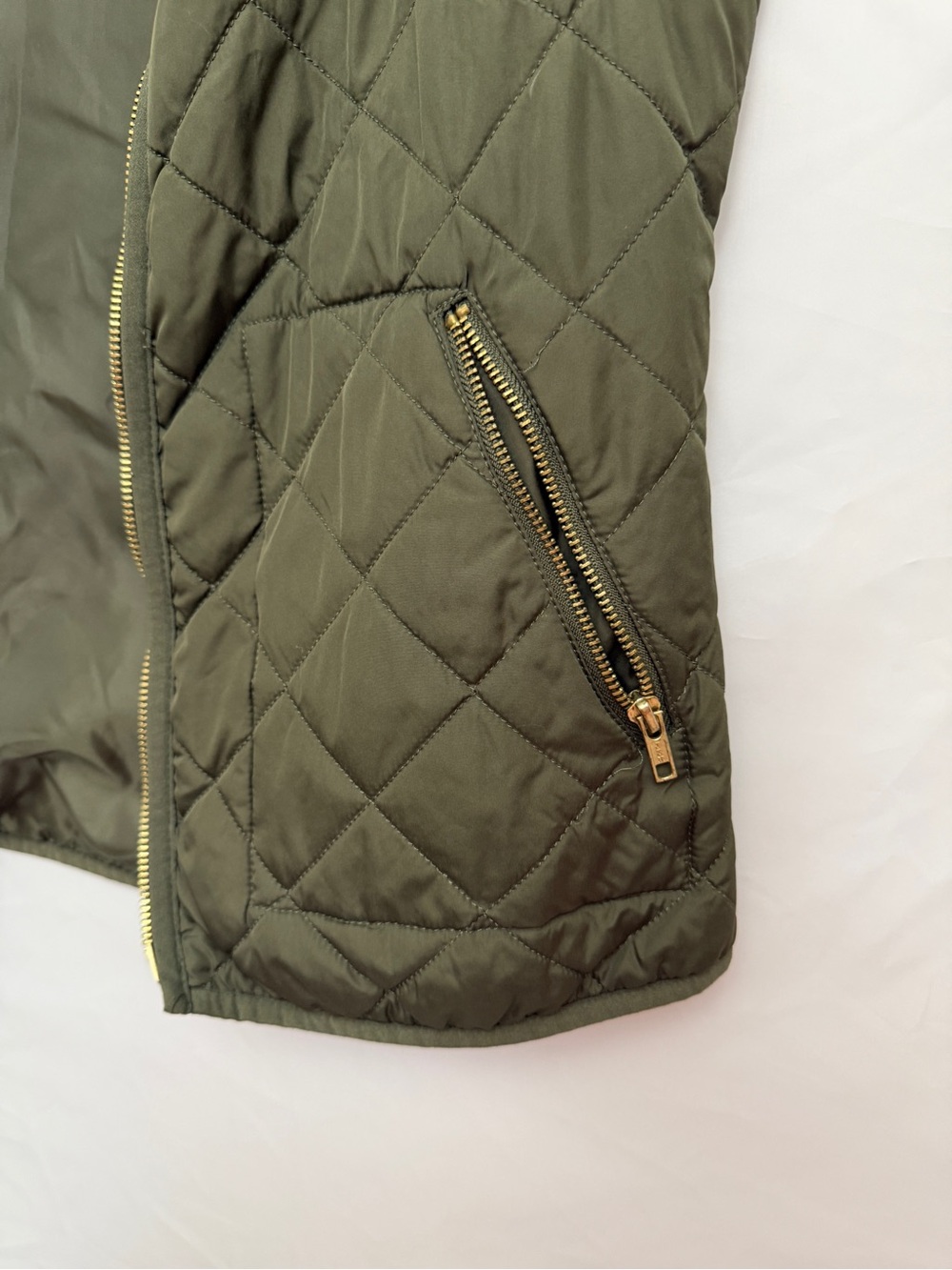 Old Navy Olive Green Quilted Vest with Gold Zipper - Picture 5 of 5